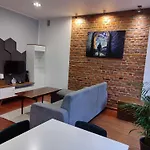 Przy Galerii Forum Witkiewicza Apartment *